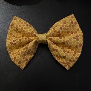 Honey combs hairbow